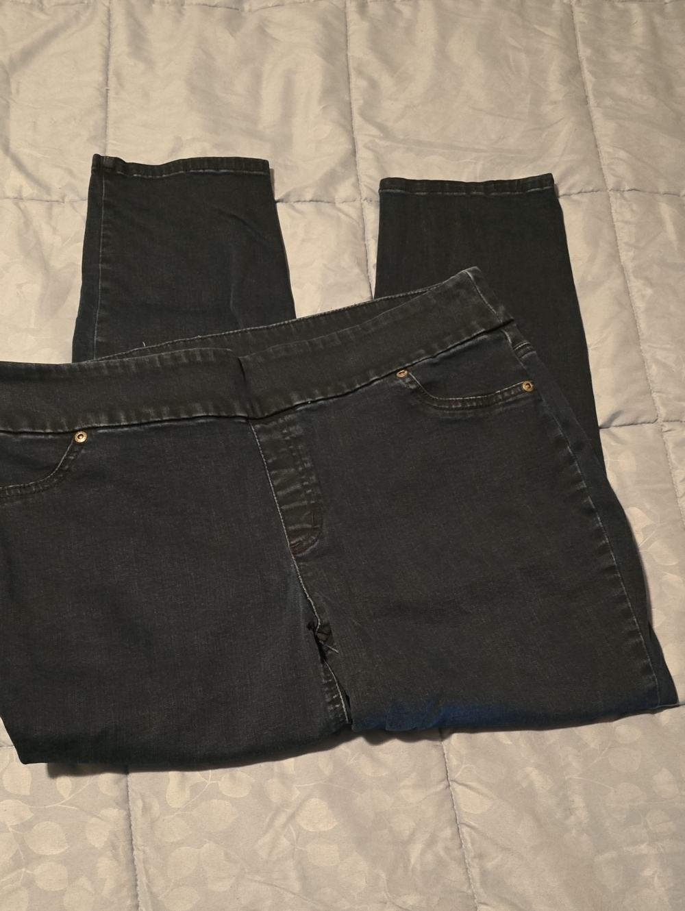 Chicos Perfect Stretch Pull On Jeans